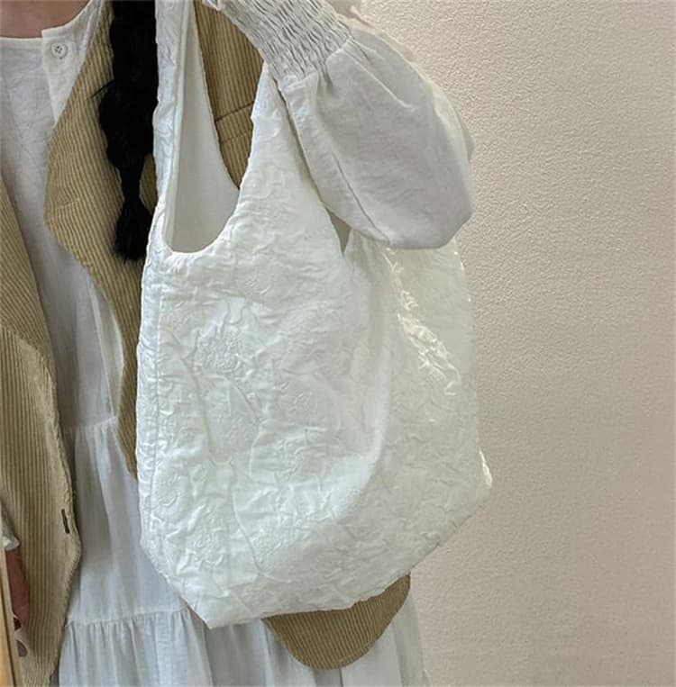 黒 バッグ 黒 キルティング トートバッグ レトロ文学風
