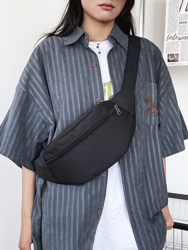 黒 バッグ 多機能黒ナイロン製斜め掛け腰巻きポーチ