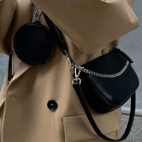 黒 バッグ 黒革鎖飾り二連肩掛鞄女性用小型