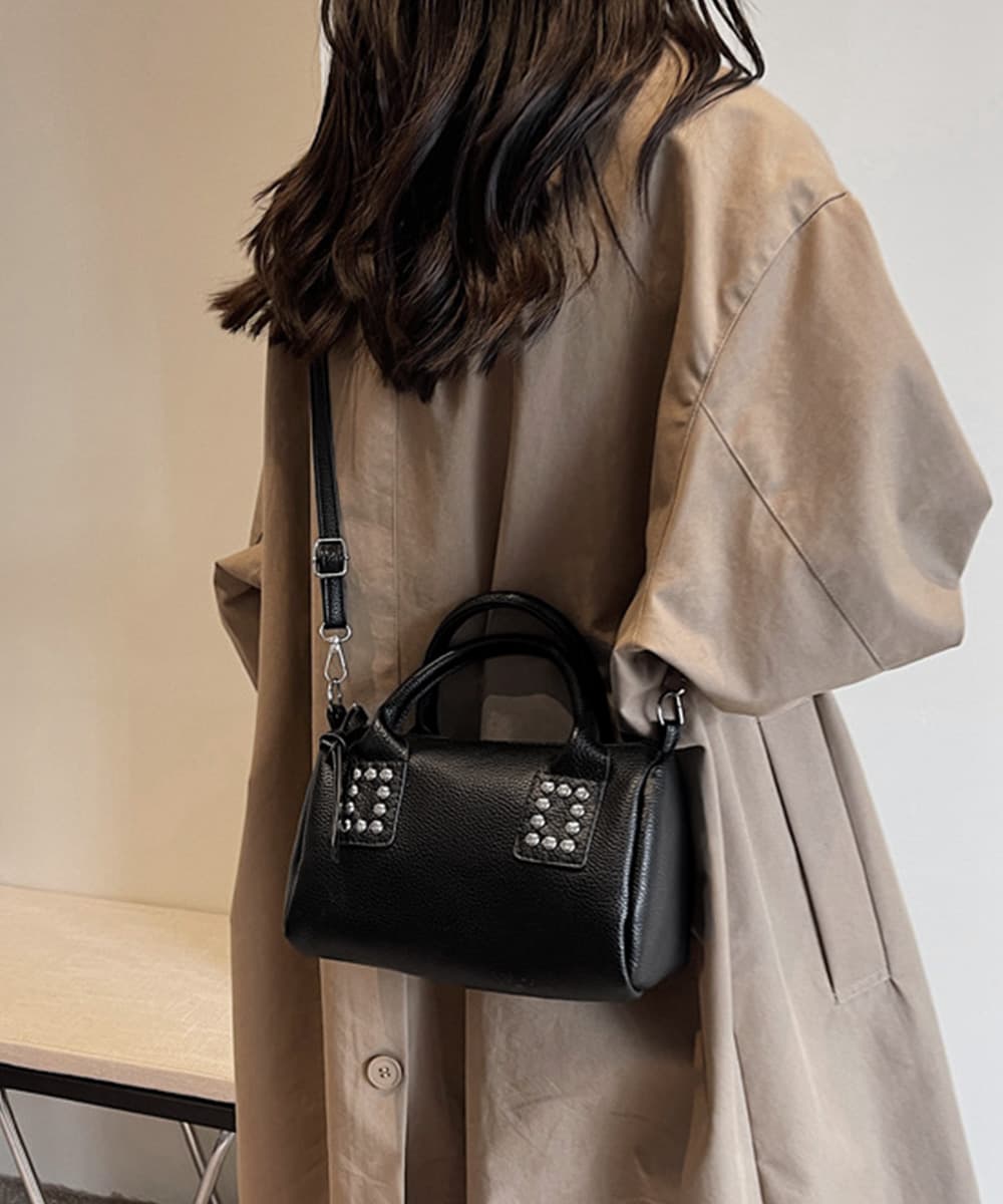 黒 バッグ 小さめボストンバッグ スタッズ付き ショルダーバッグ 黒