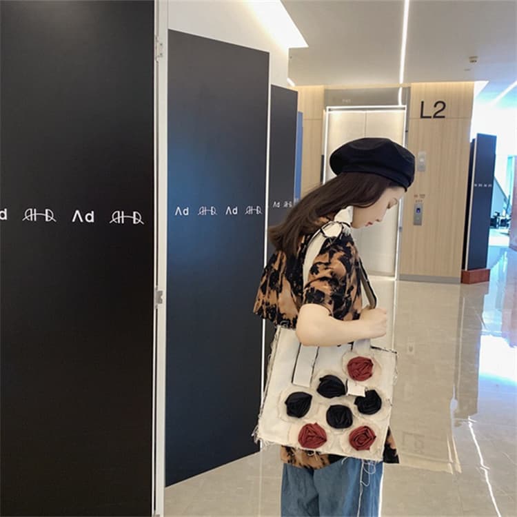 黒 バッグ 花柄刺繍黒トートバッグ ショルダー対応