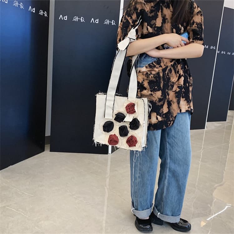 黒 バッグ 花柄刺繍黒トートバッグ ショルダー対応