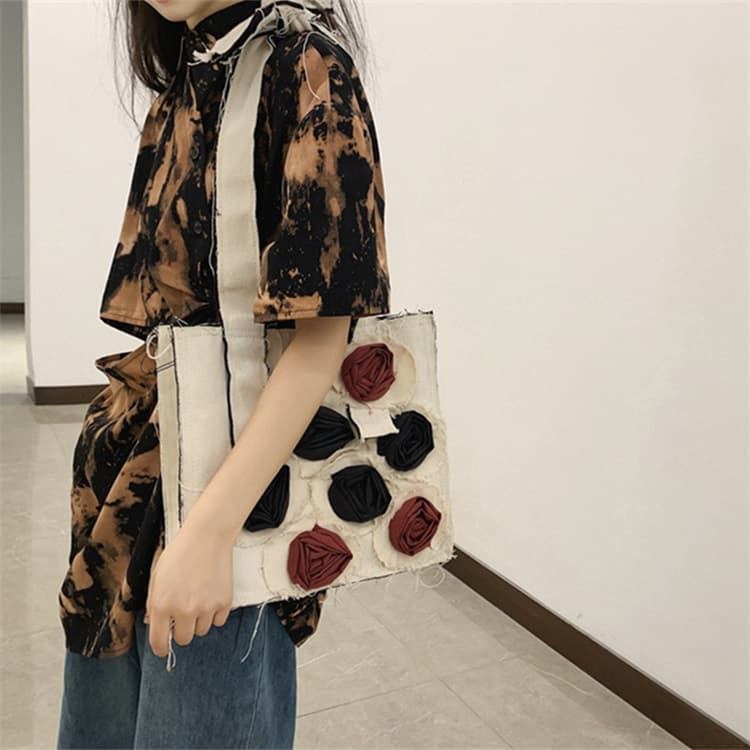 黒 バッグ 花柄刺繍黒トートバッグ ショルダー対応