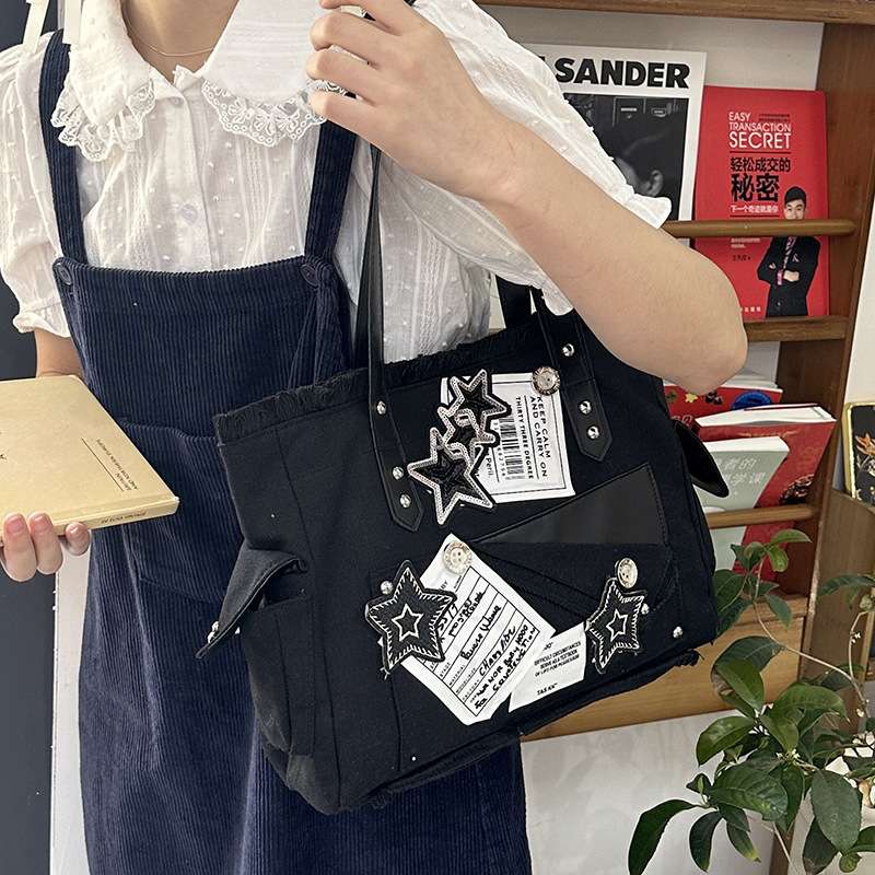 黒 バッグ 星装飾パンクロック黒トートバッグ